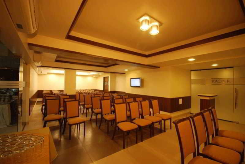 Hotel Sadanand Regency Pimpri-Chinchwad Exterior photo