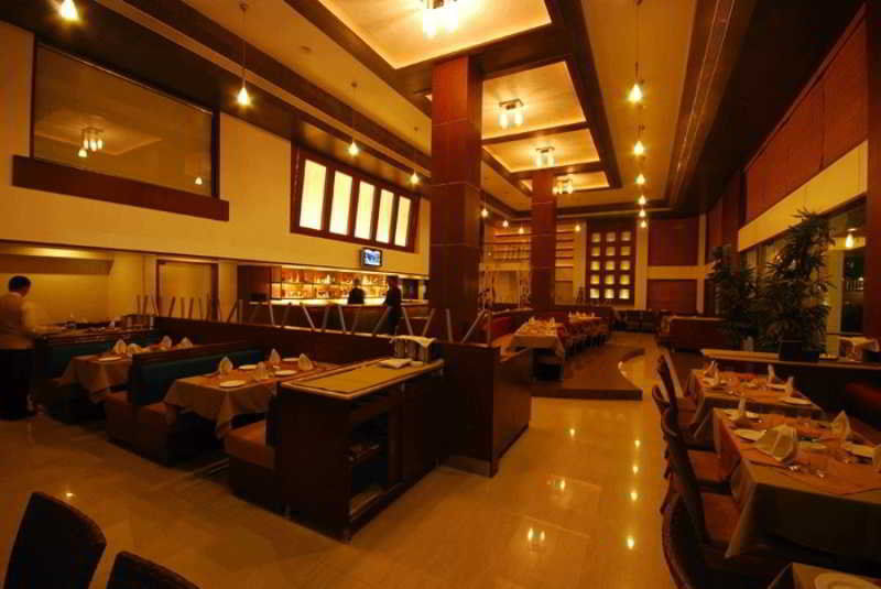 Hotel Sadanand Regency Pimpri-Chinchwad Exterior photo