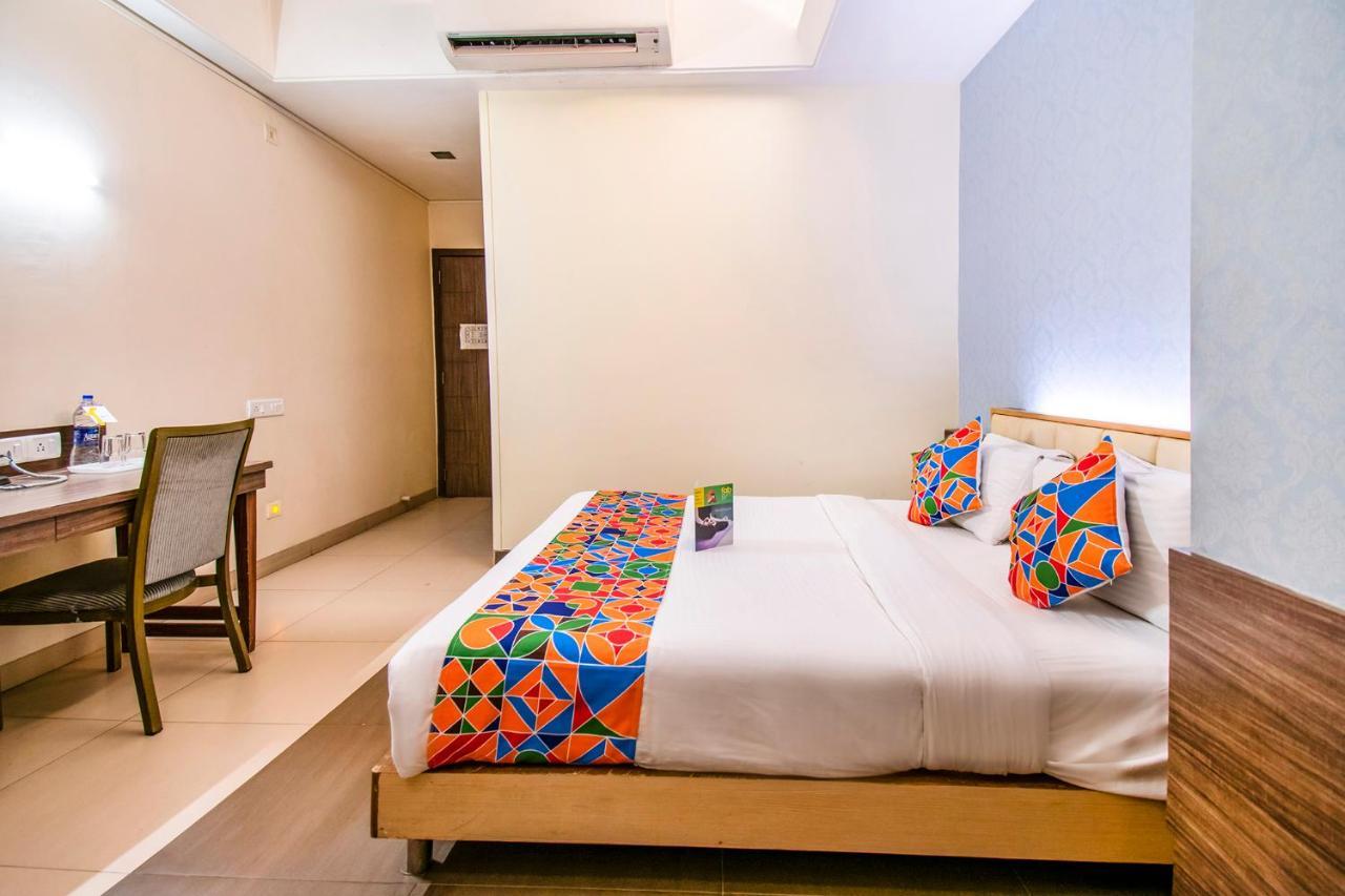 Hotel Sadanand Regency Pimpri-Chinchwad Exterior photo