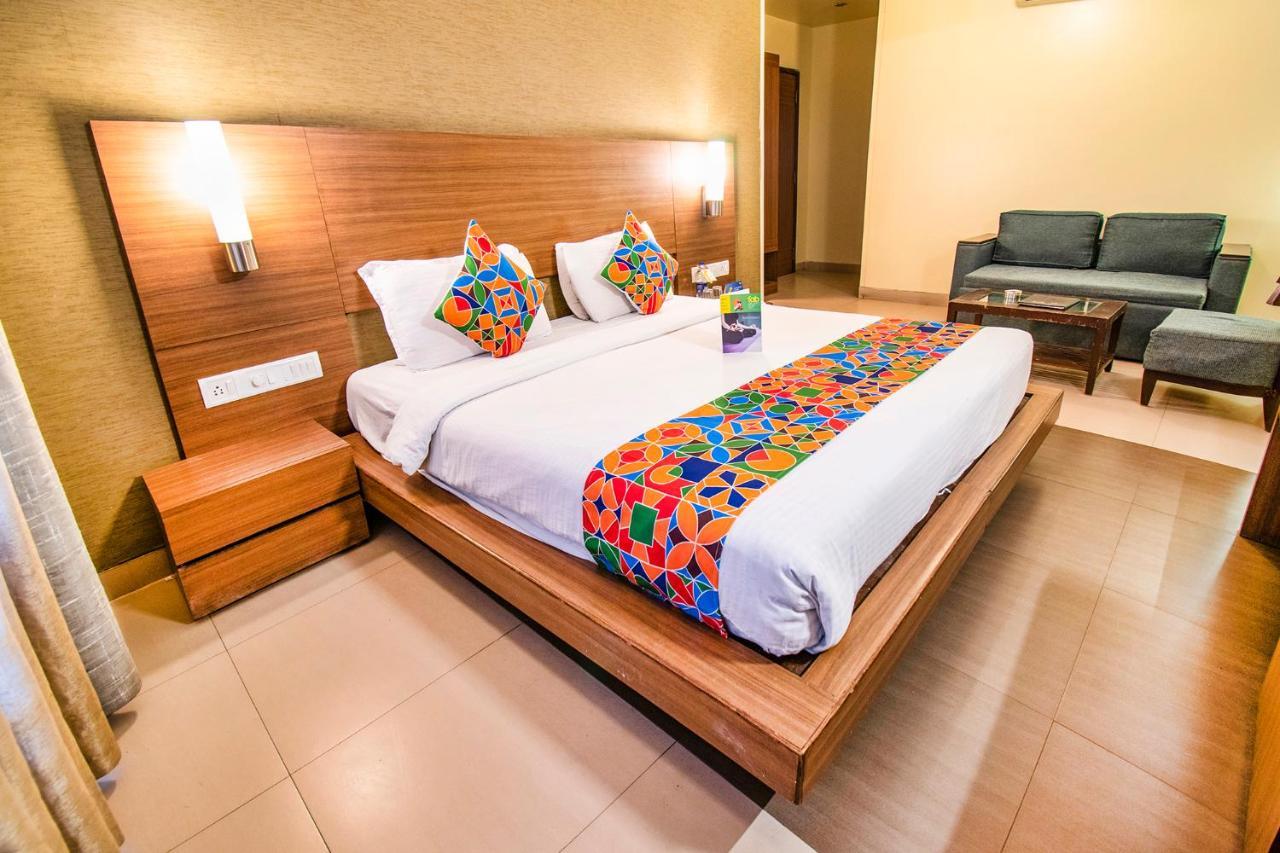 Hotel Sadanand Regency Pimpri-Chinchwad Exterior photo