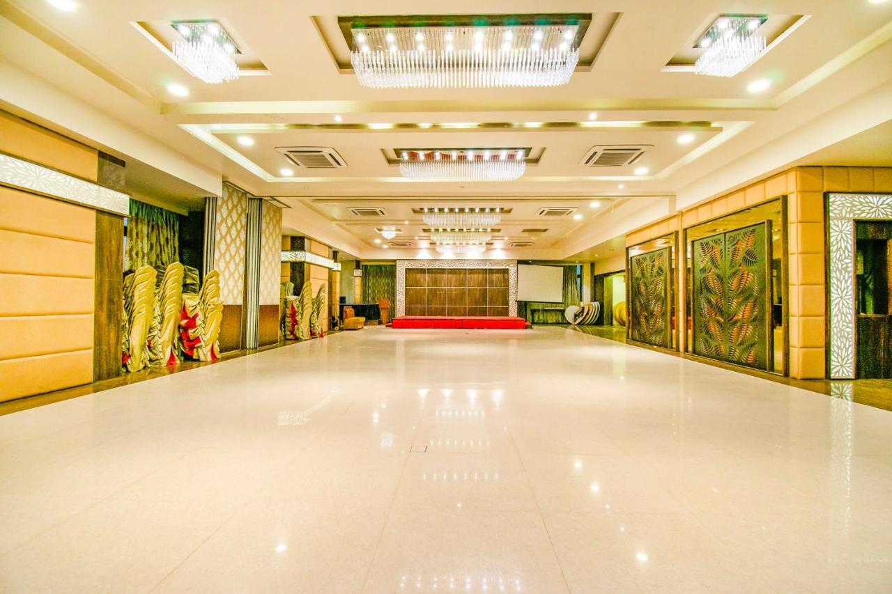 Hotel Sadanand Regency Pimpri-Chinchwad Exterior photo